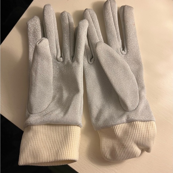 Heater hands gloves for warmth—old school gloves that work! - Picture 1 of 4